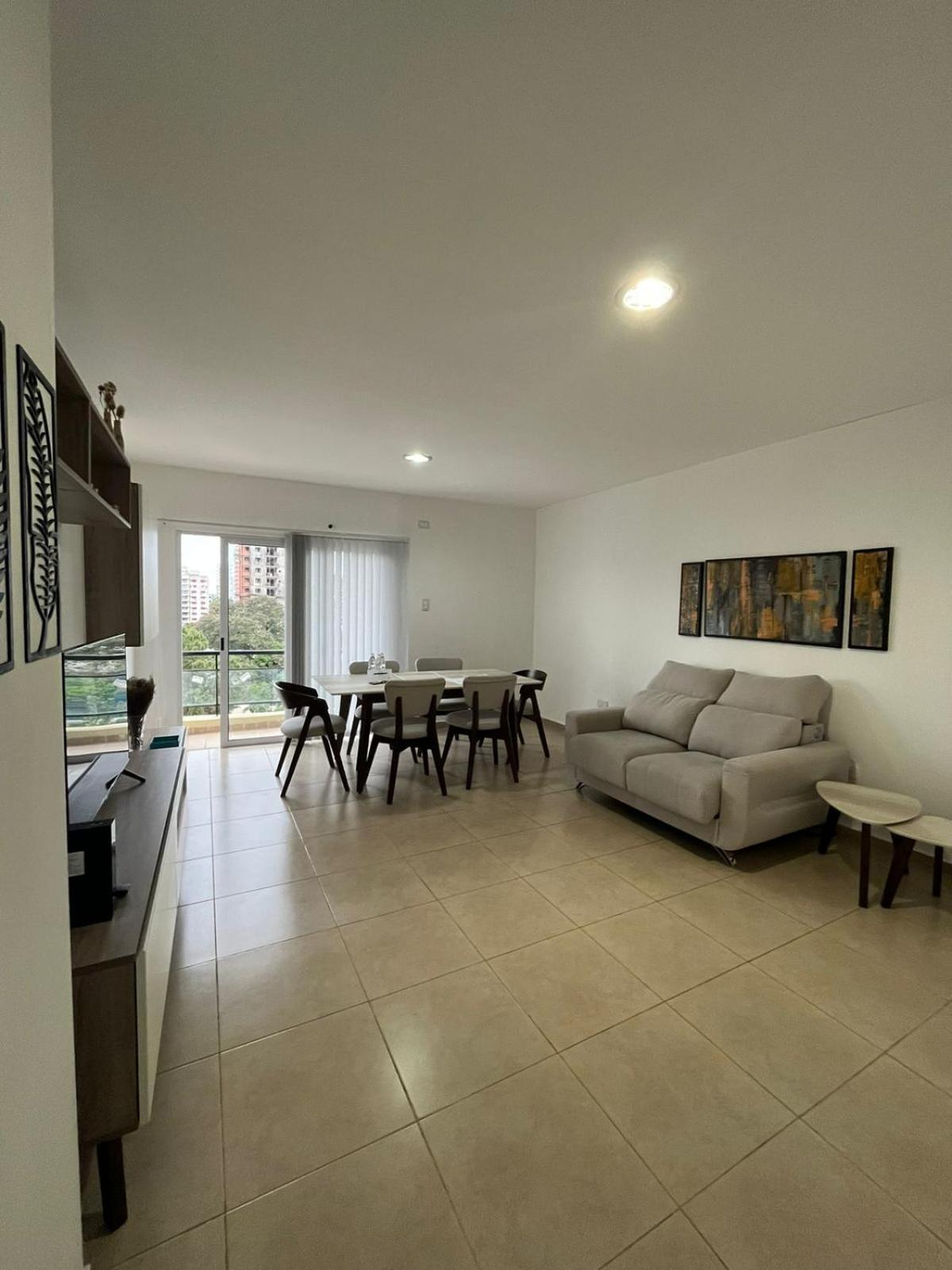 Departamento 5 Apartment *